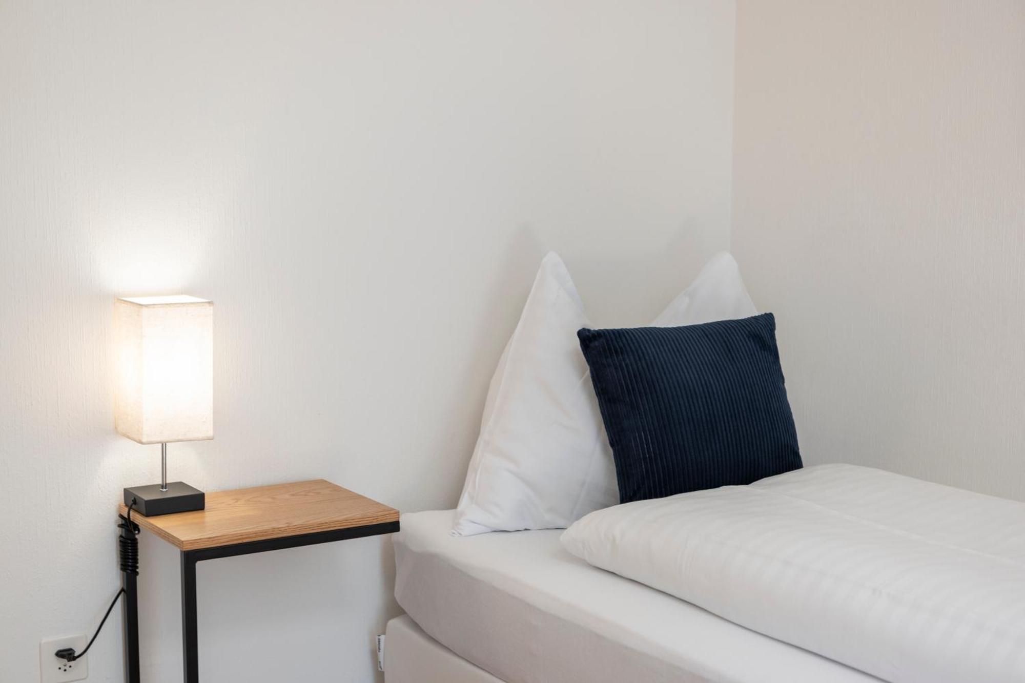 Habu Bei Plaettli Zoo Cosy Stay Frauenfeld Exterior foto